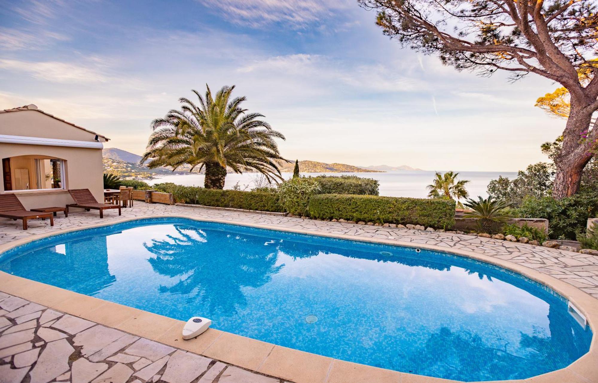 Superbe Villa, Incroyable Vue Mer, Piscine Chauffee, Climatisee 생트막시메 외부 사진